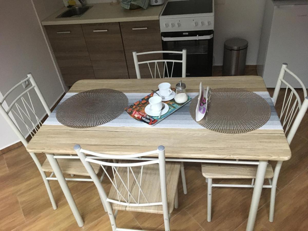 Konde Apartments B Dunajská Streda Dış mekan fotoğraf