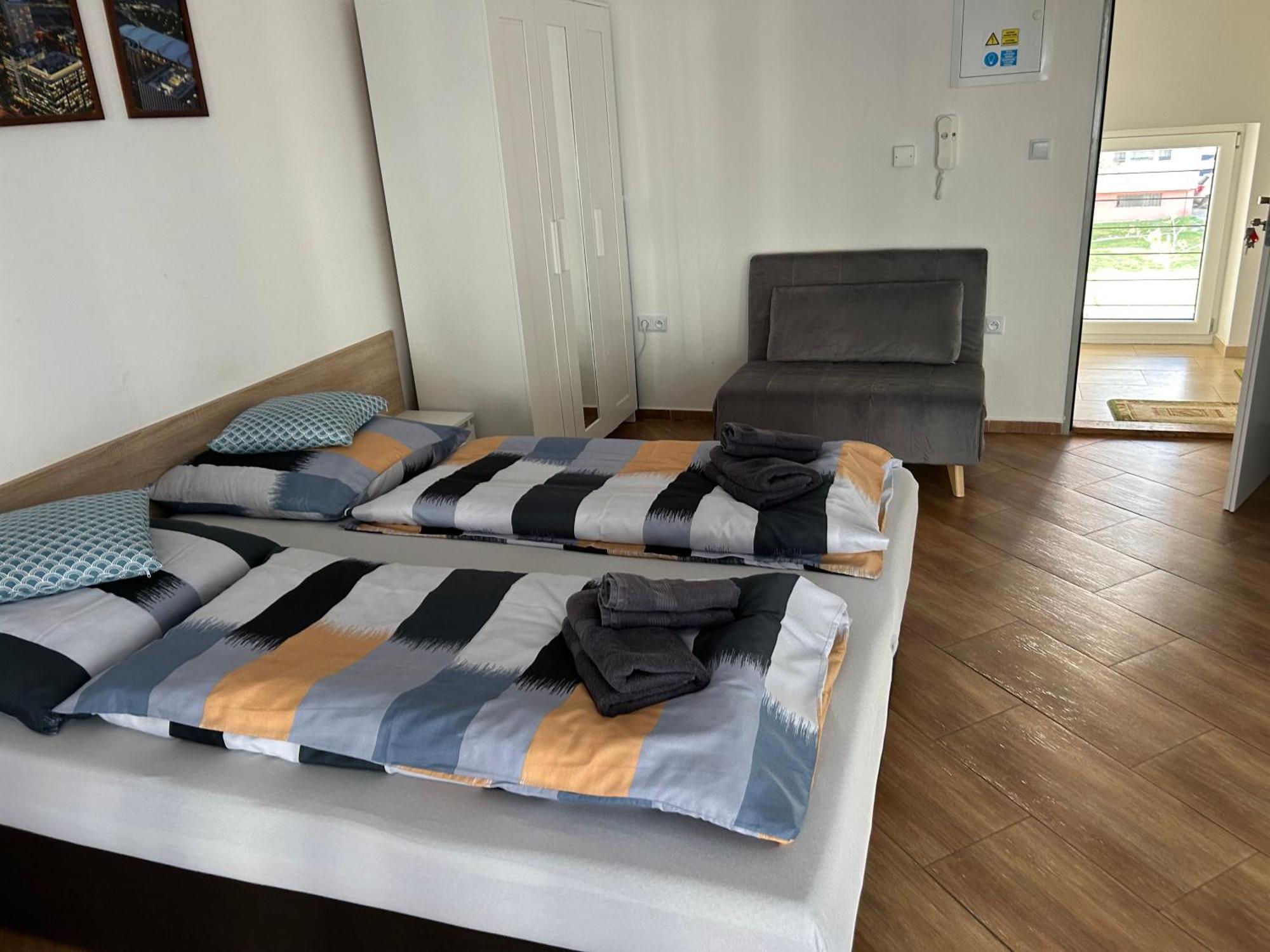 Konde Apartments B Dunajská Streda Dış mekan fotoğraf